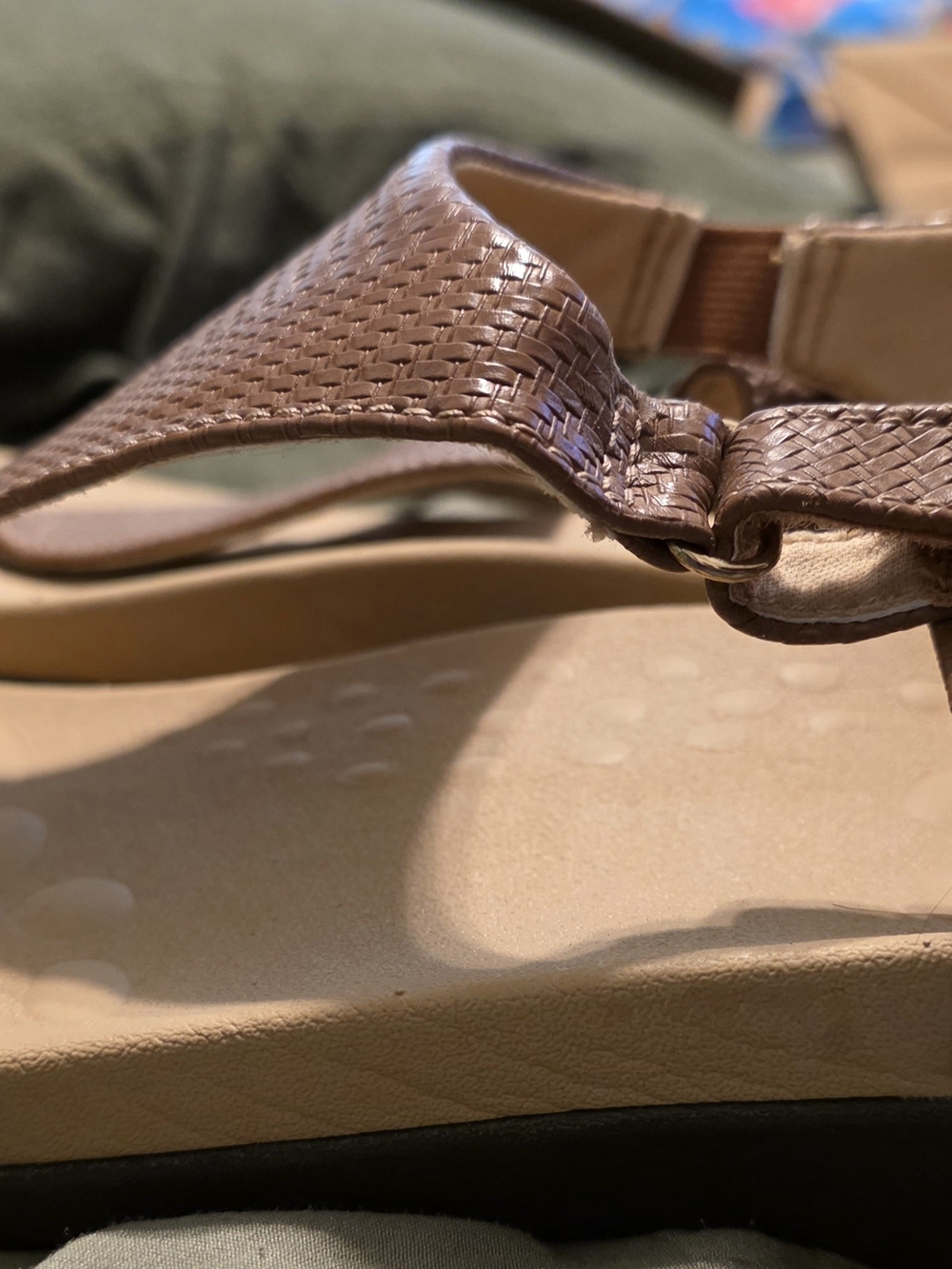 MEGNYA Brown Woven Thong Sandals
